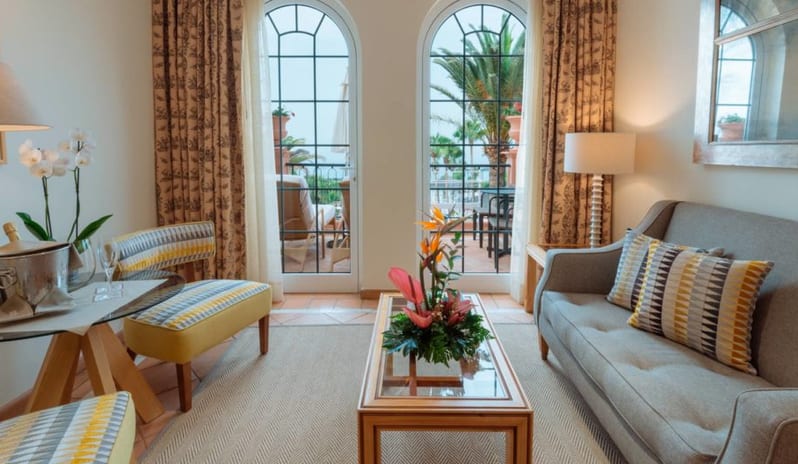 GARDEN VIEW CASAS LIVING